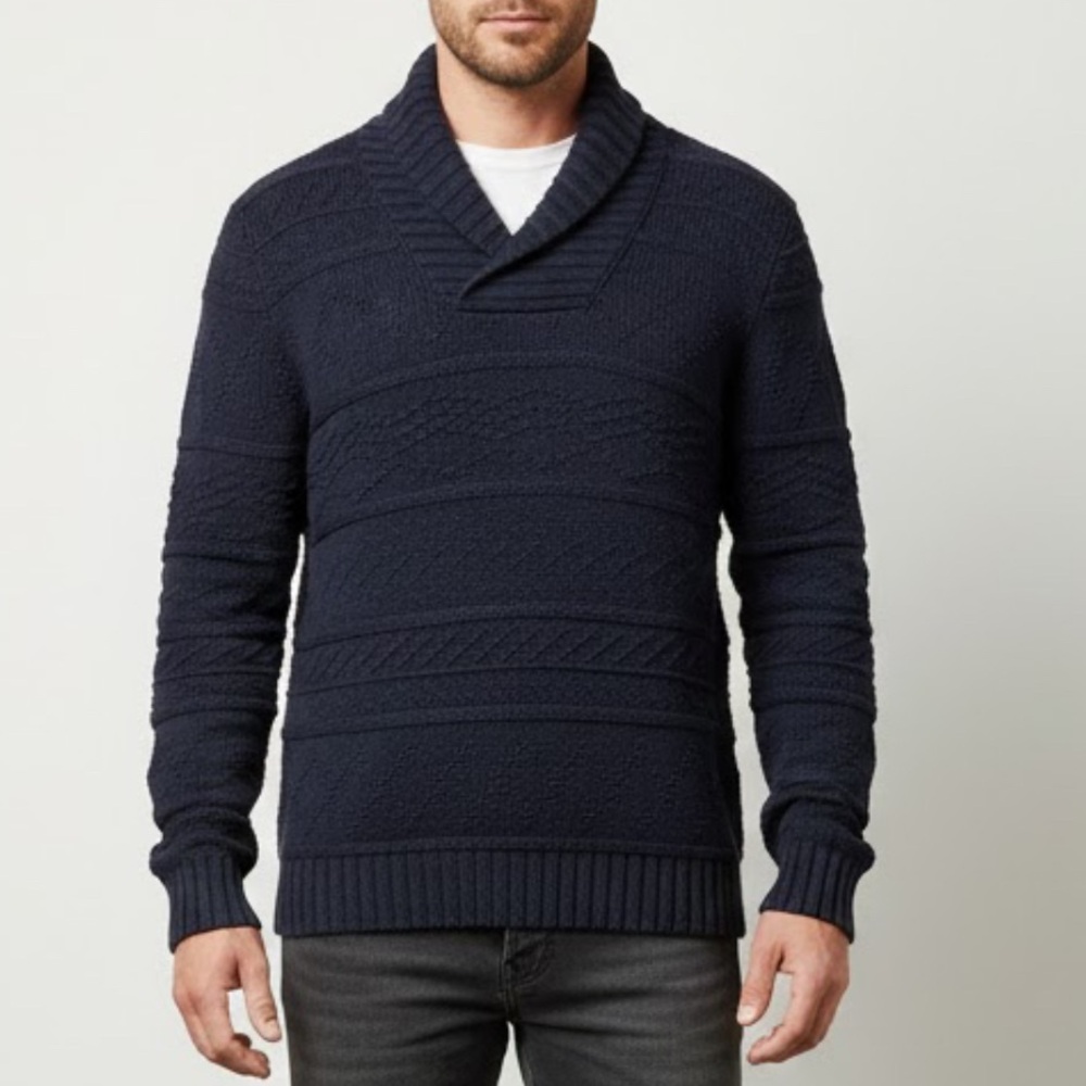 American Eagle Outfitters Navy Blue Knot Pulliver Sweater Men’s Medium